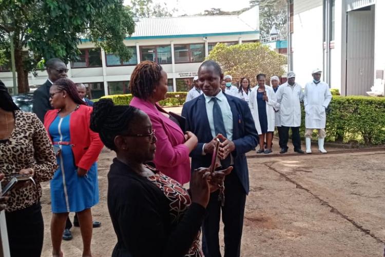 Staff members welcome the Japanese Ambassador to Kenya, Ken Okaniwa, accompanied by UoN VC Prof. Stephen Kiama tours the Department.