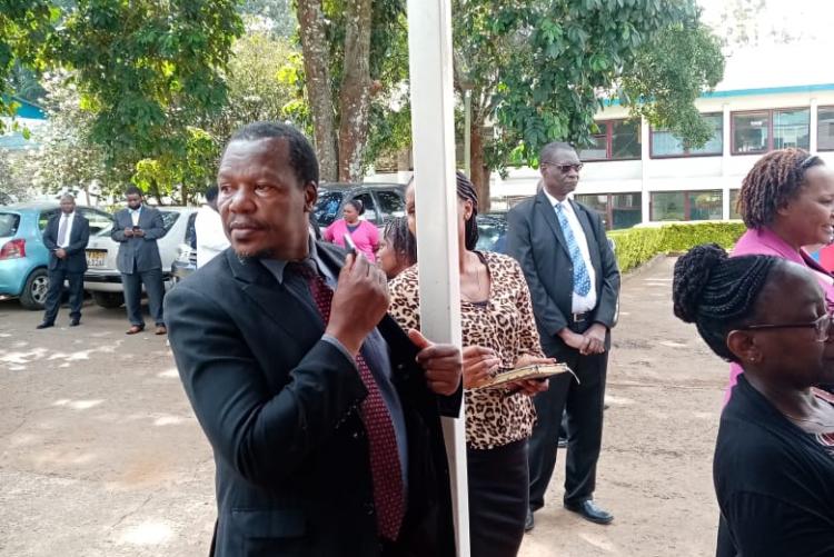 Staff members welcome the Japanese Ambassador to Kenya, Ken Okaniwa, accompanied by UoN VC Prof. Stephen Kiama tours the Department.