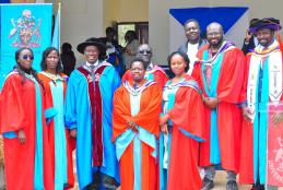 FOA graduands with Dean 